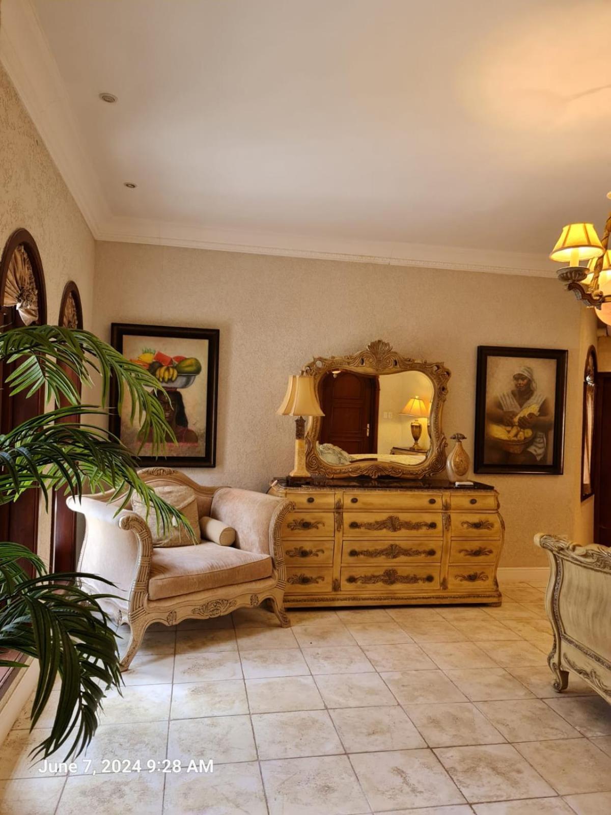 Sandpiper Beach Apartments Palm Beach Eksteriør bilde