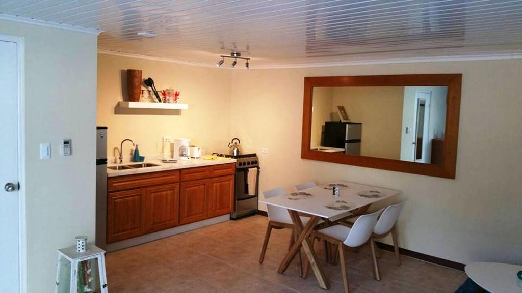 Sandpiper Beach Apartments Palm Beach Eksteriør bilde